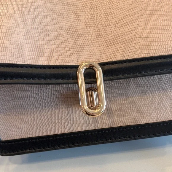 Jules Kae Chic Beige and Black Crossbody Bag - Picture 9 of 14